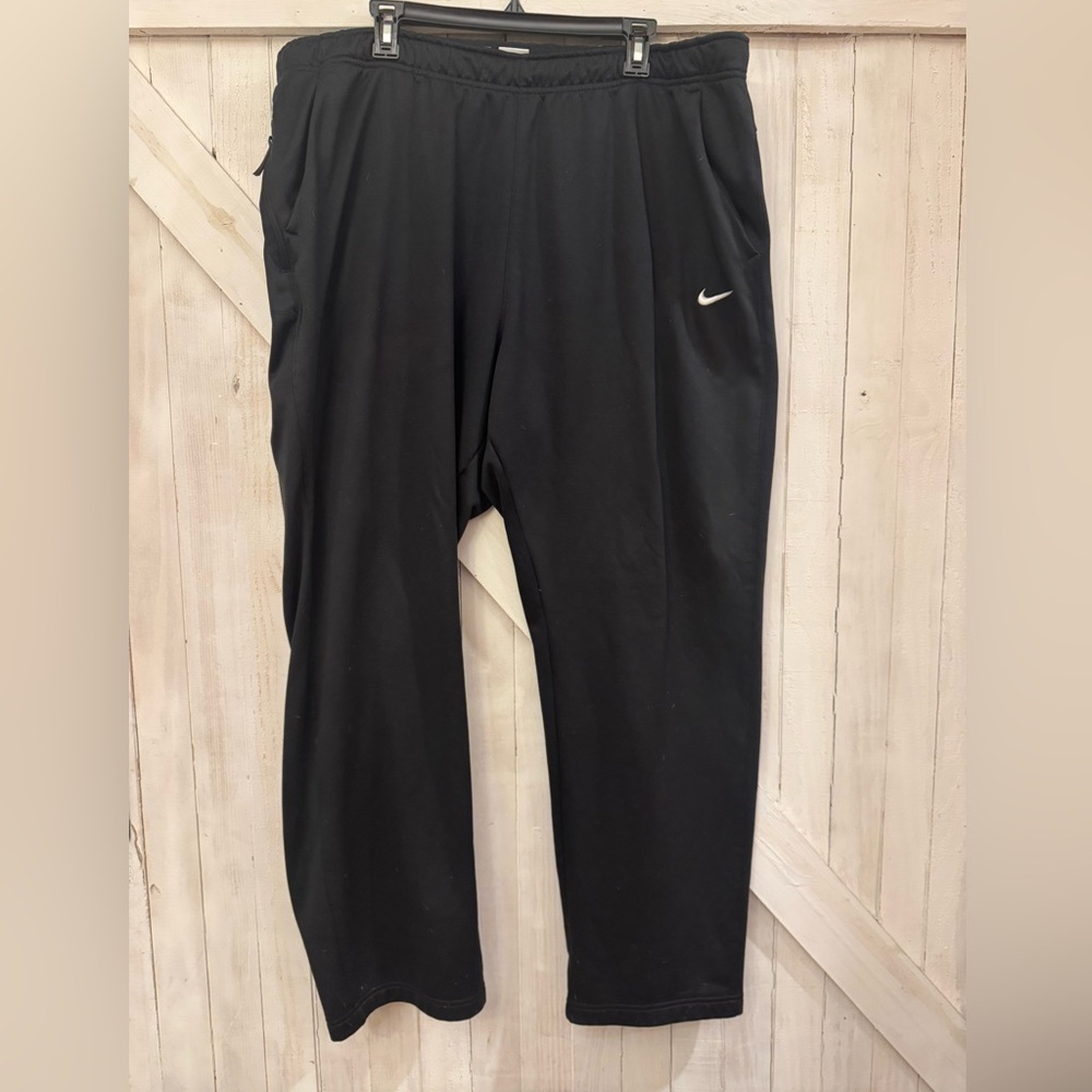 Nike Therma-Fit Pants – Men’s 4XL – Black – Excellent Condition